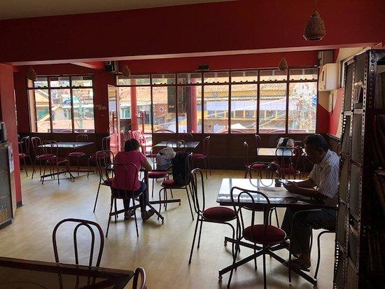 Willy's Coffee Pub
